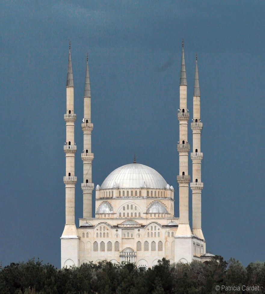 Diyarbakır - &Uuml;niversite Camiisi, May 2008 &mdash; &copy;Patricia Cardet